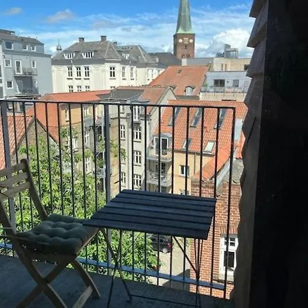 Lovely In C